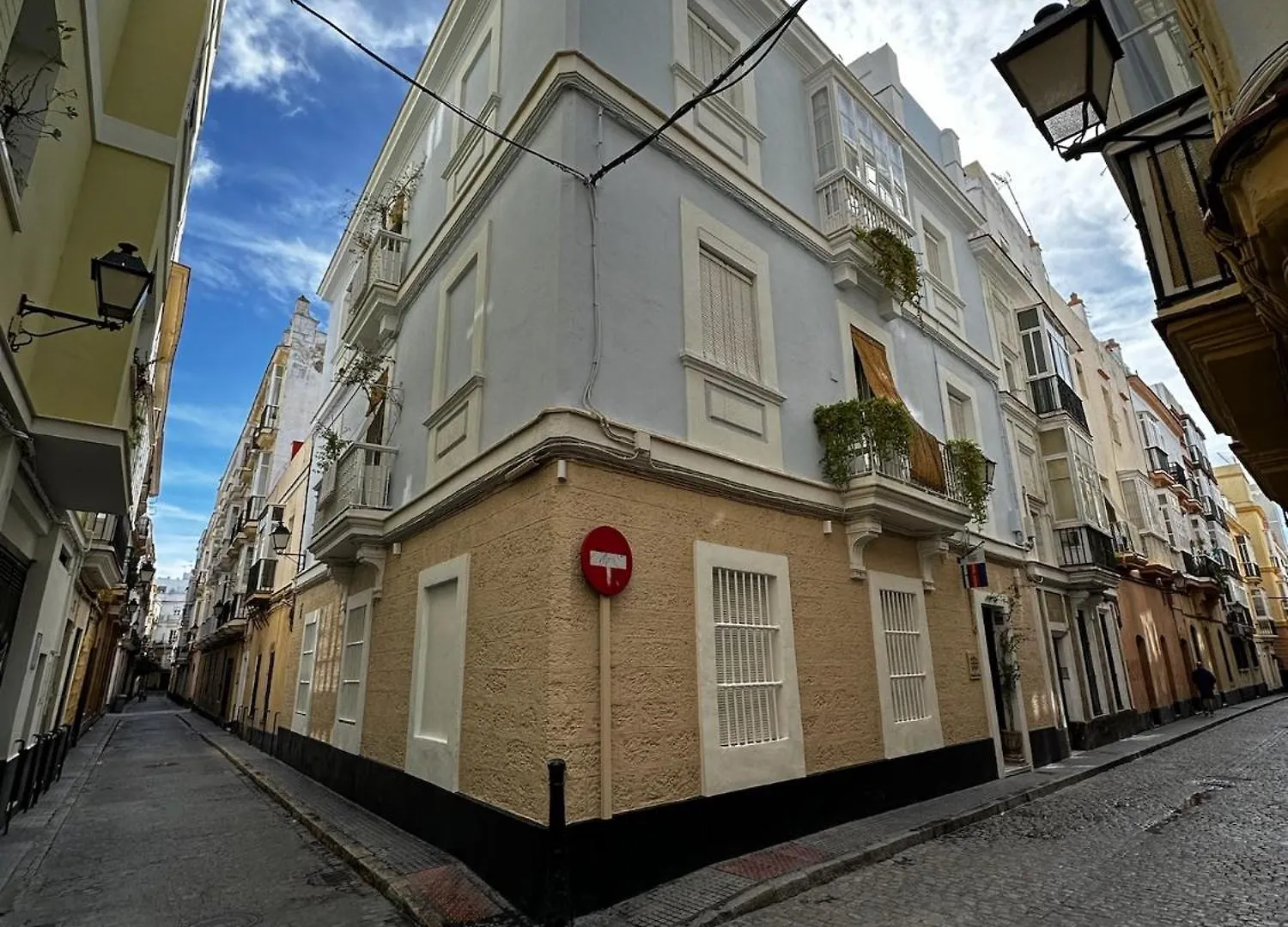 Palacete De La Alameda Cadiz Inn
